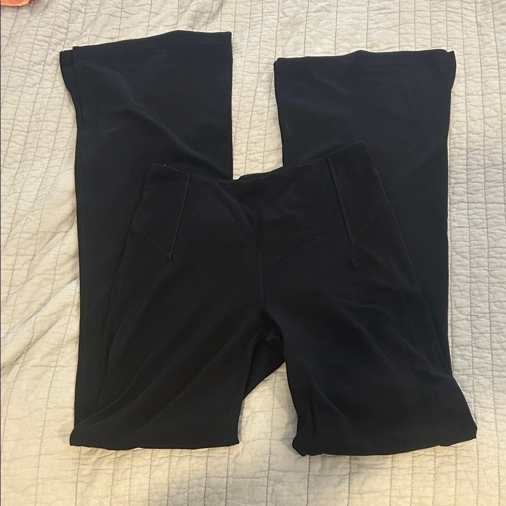 Lululemon Black Women's Stretch Flare Pants size 6